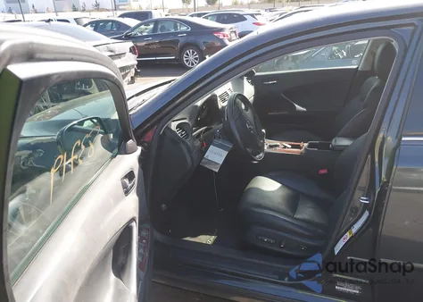 2007 Lexus Is 350 z USA, uszkodzony, nr VIN JTHBE262372009304